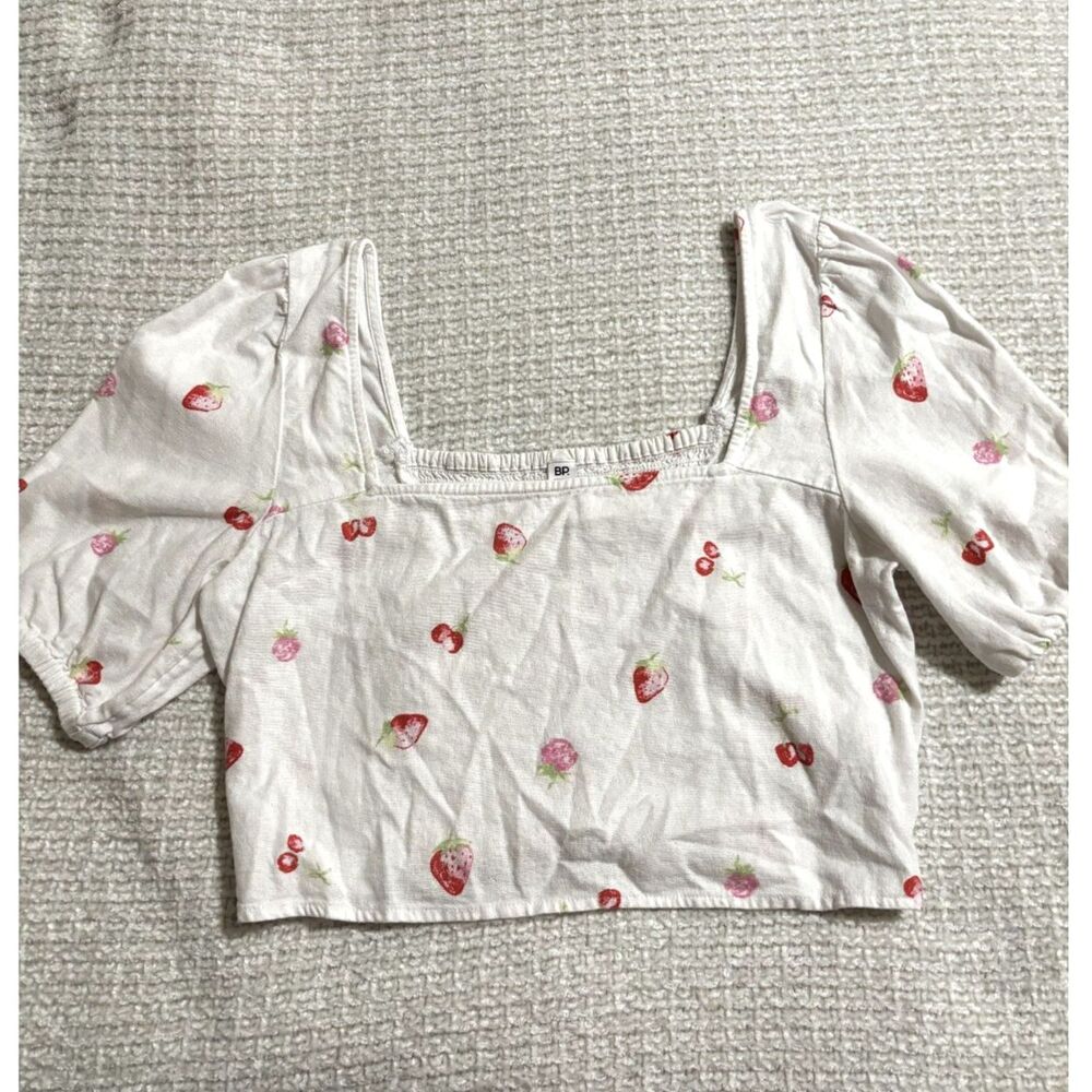 BP Linen Blend Strawberry Print Puff Sleeve Crop Top M‎ Coquette Cottagecore Y2K